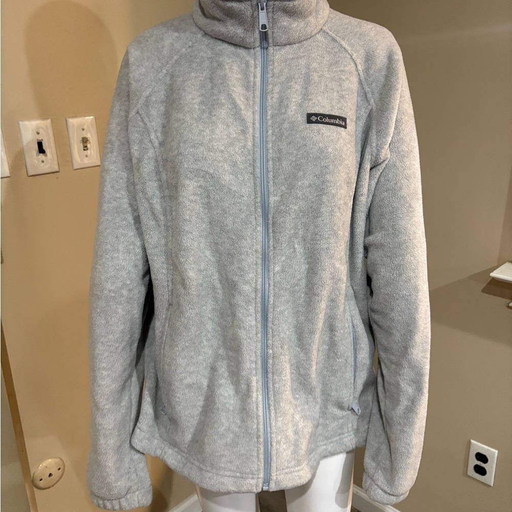Columbia Light Gray Fleece Jacket
